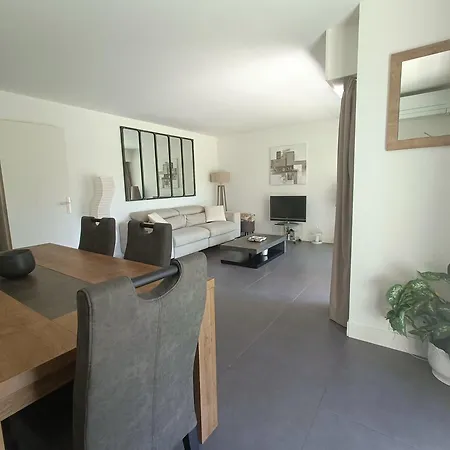Property On Golf Apartment